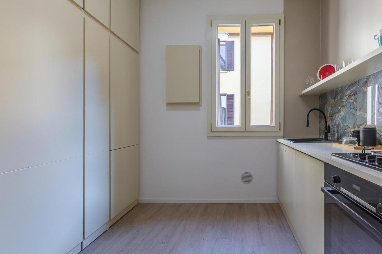 Accademia Delle Belle Arti University Apartment Bologna Buitenkant foto